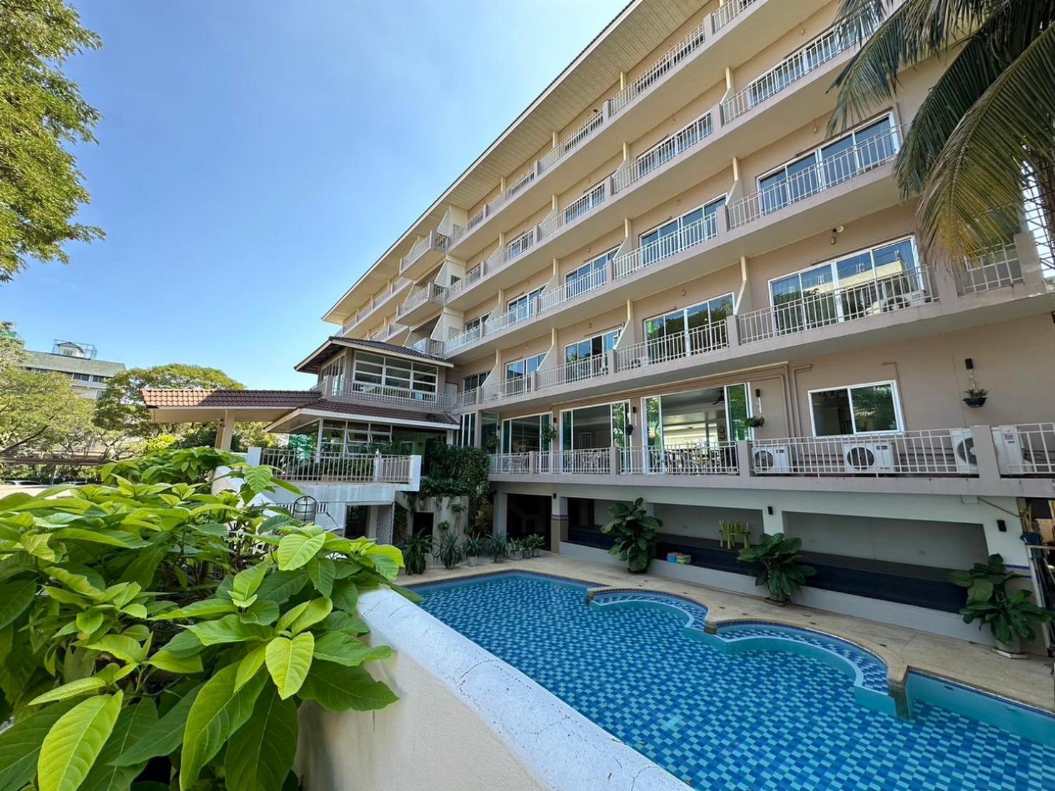 Hotel Rattana View Phitsanulok Exterior foto